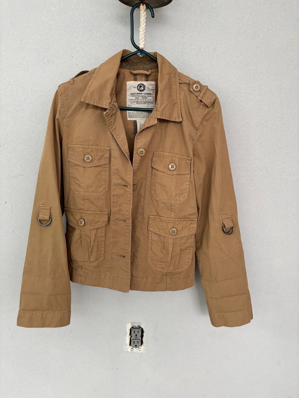 Lucky Brand Size M 100% Cotton Utility Cargo Jacket Adjustable Sleeves Tan